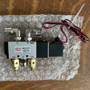 Clippard MME-41PES, 24VDC Solenoid Valve, DIN Coil Style With Ports And Wirelead - Picture 1 of 2