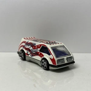 Hot Wheels CUSTOM WHEEL SWAP White Dream Van XGW - Picture 1 of 4