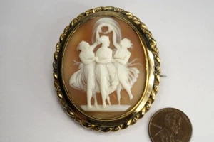 ANTIKE SPÄTVIKTORIANISCHE VERGOLDETE GESCHNITZTE MUSCHEL DREI GNADEN KAMEE BROSCHE  - Bild 1 von 6