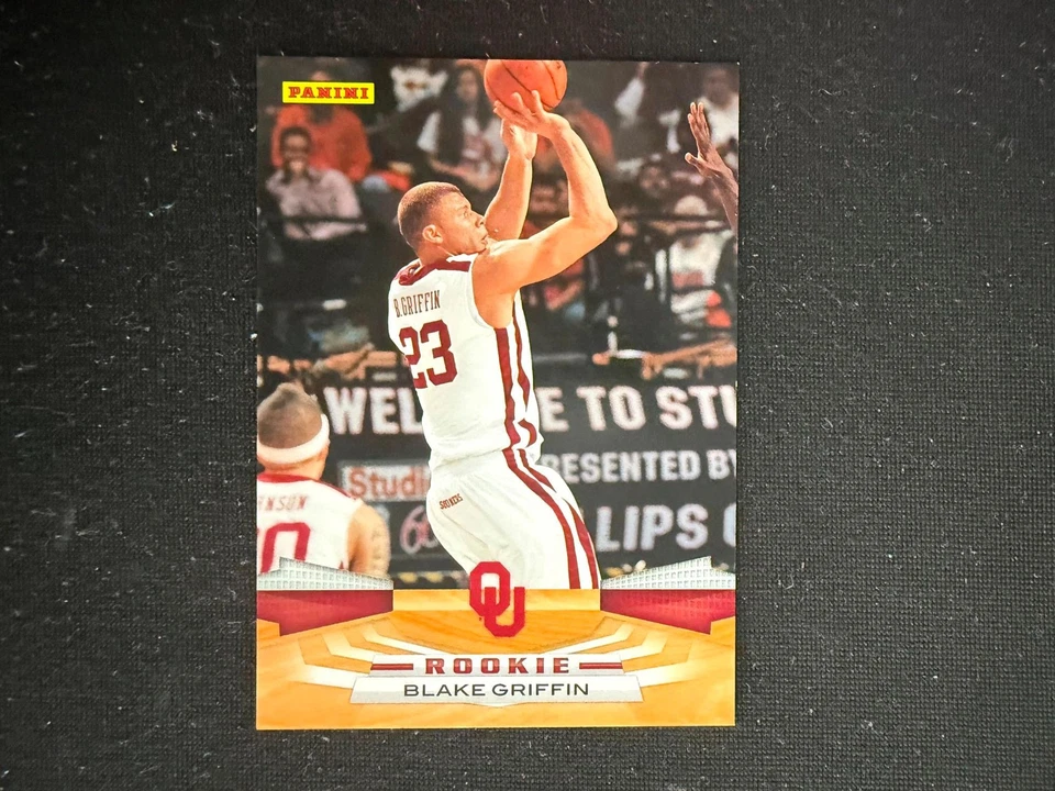 Блейк Гриффин 2009 Panini дебютант RC Oklahoma Sooners OU #322 D41 - Изображение 1 из 1