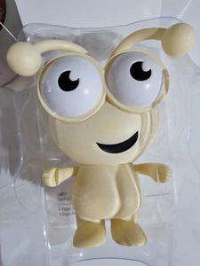 Cricut Cutie Collectible Figurine French Vanilla NEW IN BOX - Picture 1 of 1
