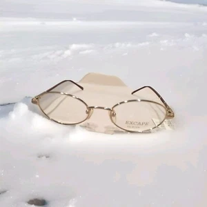 AUTHENTIC ESCAPE USA DESIGN EYEWEAR FRAME EUC029 GOLD 46-21-135 RETAIL $95.50. - Picture 1 of 6