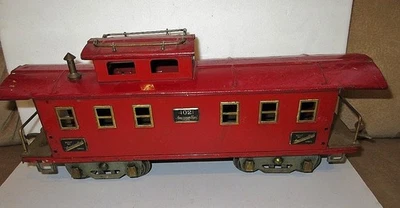 AMERICAN FLYERM #4021 PRE WAR STANDARD GAUGE CABOOSE - Image 1 of 4