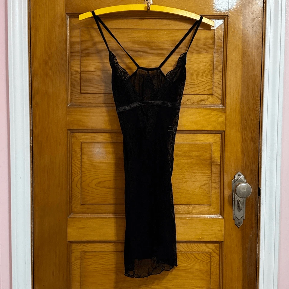 Camisola Leg Avenue negra de encaje de nailon para mujer talla única de EE. UU. Foto 1 de 4