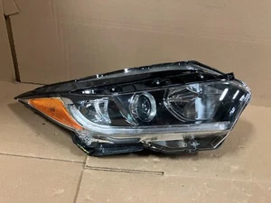 2019-2022 HONDA HR-V HALOGEN RH PASSENGER-SIDE OEM HALOGEN HEADLIGHT 171614 - Picture 1 of 12