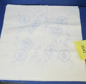 12 VINTAGE 18" Pre-STAMPED QUILT BLOCKS to Embroider POPPIES #1141 - Picture 1 of 1