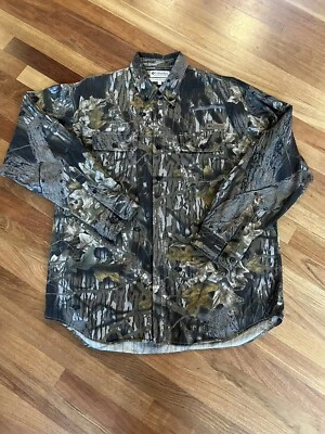 LN Columbia Camouflage Hunting Shirt Size L - Image 1 of 4