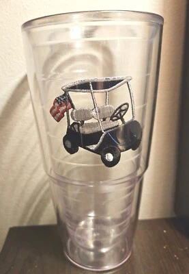 Carrinho de golfe Tervis azul marinho/branco bandeira americana copo 24 oz (tampa faltando)  - Imagem 1 de 4