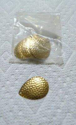 #6 Colorado Blades Hammered 25 pcs Lure Making . Inv # 2082 - Image 1 of 3