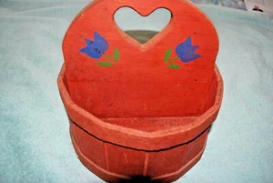 Hand Painted Country Heart Rustic Design Wooden Wall Pocket Half Circle Round - Picture 1 of 10