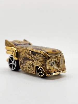 Hot Wheels STAR WARS C3PO GOLD - Diecast Collectible Model - Great Condition! - Image 1 of 4