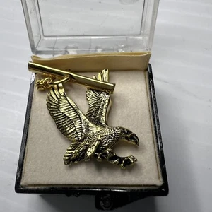 BSA Eagle ""Live the Free Spirit"" Krawatte Tack Pin mit Stange & Kette in Box NS-237 - Bild 1 von 6