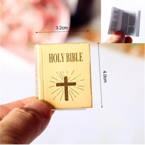 Puppenhaus Miniatur Klassiker offenes Buch Heilige Bibel Arbeitszimmer Deko lesbar 1:6 - Bild 1 von 12