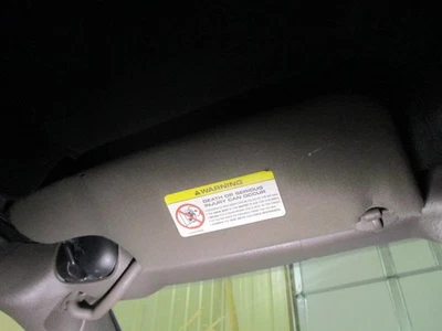 Driver Sun Visor Convertible With Illumination Fits 01-05 SEBRING 1649857 - Изображение 1 из 4