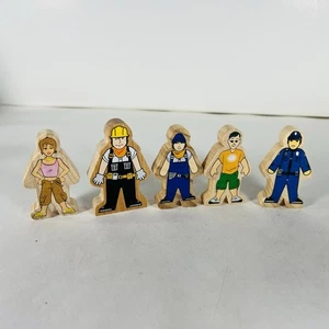 Thomas the Train Compatible Wooden Railway People Lot of 5 Accessories - Picture 1 of 8