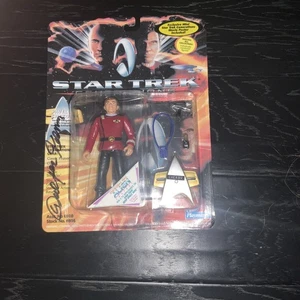 Walter Koenig - Chekov SIGNED Vtg STAR TREK OS Action FIGURE SEALED AUTOGRAPHED - Picture 1 of 4