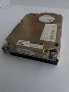 HD IDE FUJITSU M2616ET - 99 Mb 3,5"- TESTATO E FUNZIONANTE SETTORI OK 100% - Foto 1 di 6