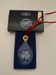 Royal Copenhagen Christmas Drop Ornament. (1997) "Rockilde Cathedral" - Picture 1 of 2