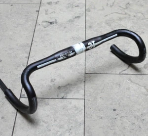 3T Ergosum Pro Road Bike Drop Handle Bars Black Size 42 420mm Wide 130mm Drop - Picture 1 of 5
