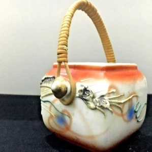 Rosevile Vintage Bittersweet Porcelain Antique Jaban Basket RARE 2.5"x3" Art  - Picture 1 of 12