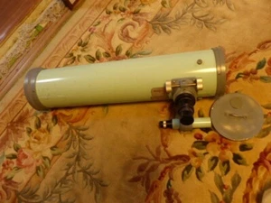 Takahashi MT-130 Reflector Telescope with Finder - Picture 1 of 6