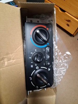 Painel AVAC 599-141 A/C módulo de controle climático 2005–2010 Chevy Cobalt Pontiac G5 - Imagem 1 de 4