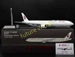 (RARO) 1:200 InFlight200* China Eastern Airlines B777-300ER B-2025 modello aereo - Foto 1 di 17