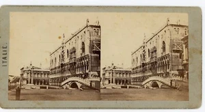 PHOTO vue stéréo vers 1870, ITALIE Perspective du palais ducal VENISE - Picture 1 of 2