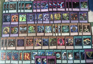 YuGiOh 70 Karten Turnierhelden Deck Elementarkontrast etc. mit 30 Karten Extra & Seite - Bild 1 von 7