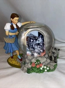 Rare WIZARD OF OZ Dorothy & Toto Waterball Snow Globe Picture Frame ENESCO Read - Picture 1 of 7