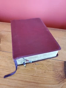 The NIV Study Bible (Words of Christ in Red Letter, Bonded Leather) Zondervan - Picture 1 of 22