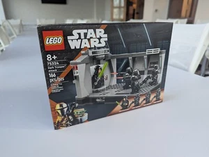 Lego 75324 Star Wars The Mandalorian Dark Trooper Attack Sigillato NUOVO RITIRATO - Foto 1 di 6