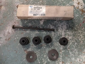 Kit de montaje de barra estabilizadora Vauxhall Cavalier Ascona C genuino 1982-88 90009368 - Imagen 1 de 3
