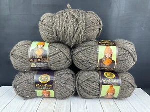 LION BRAND Wool-Ease 124 GERSTE Garn Knäuel Lot 4+ braun SUPER SPERRIG 6oz 106yd - Bild 1 von 9