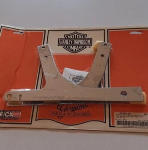 NOS Harley Dyna Rückenlehne Halterungen Sissy Bar Backrest Side Plates 1991-1995 - Picture 1 of 5