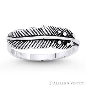 Anillo apilable para mano derecha de plata esterlina .925 con dije de pluma de ala de águila - Imagen 1 de 1