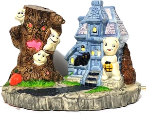 Casper das freundliche Gespenst - Keramik beleuchtetes Spukdorf - Gruselbaum - 1987 - Bild 1 von 13