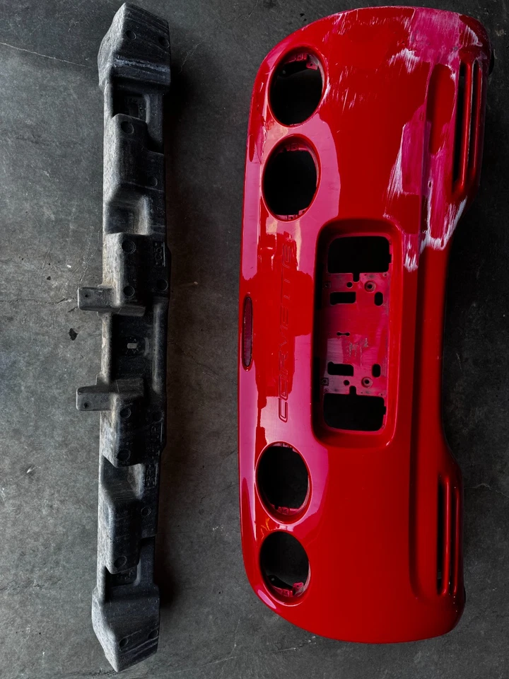 Cubierta de parachoques trasero fascia 97-04 Chevrolet Corvette C5 OEM con amortiguador *Leer* Foto 1 de 4