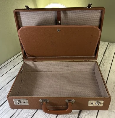 Vintage Mid Century Brown Leather Attache Case Briefcase Hard Shell. SEE PHOTOS - Image 1 of 4