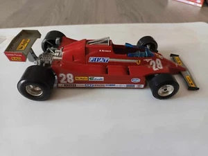 bburago/burago 1/24 ferrari 126 ck f1 n'28 RENE ARNOUX tres rare (sans boite) - Foto 1 di 5