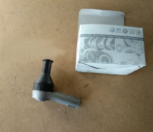 VW AMAROK 2H Right Steering Tie Rod End 2H0422818 NEW GENUINE - Picture 1 of 3