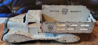 Camión de reparto de productos lácteos agrícolas Marx Motor Market - acero prensado - EE. UU. 1930 Foto 1 de 4