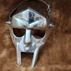 MF Doom Villain Steel Face Mask For Cosplay On Halloween & Best Christmas Gift - Picture 1 of 8