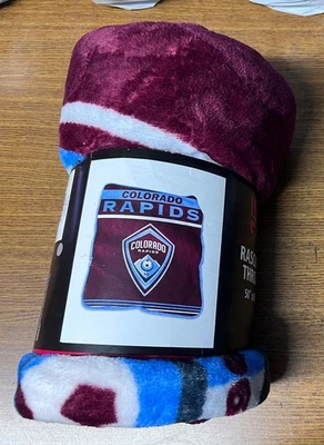 Colorado Rapids 长毛绒 50 英寸 x 60 英寸 Raschel 毛毯 - MLS — 第 1/2 张图片