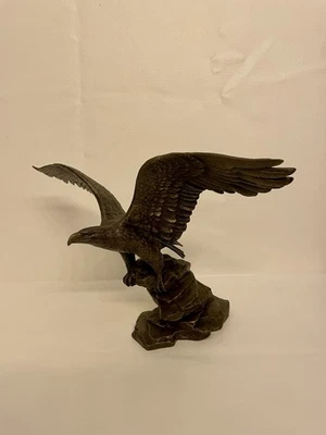 Escultura de águila de bronce preparada para la gloria de Ronald Van Ruyckevelt 1990 Foto 1 de 4