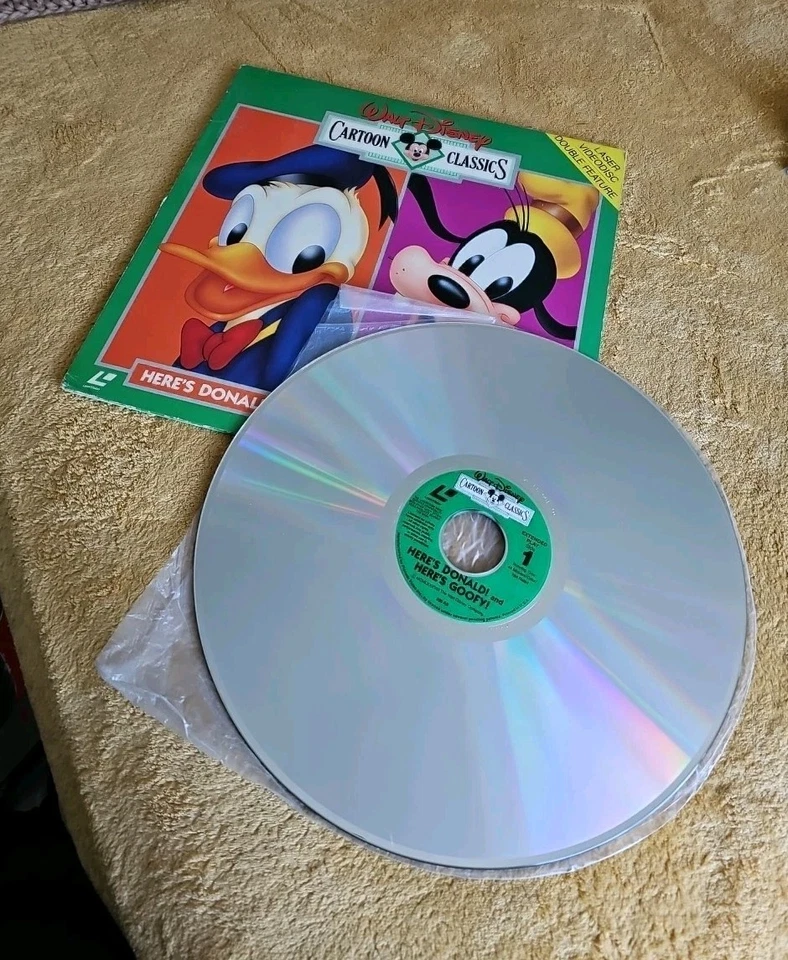 Walt Disney Cartoon Classics: Here's Donald & Here's Goofy 1988 Laserdisc LD - Image 1 of 4