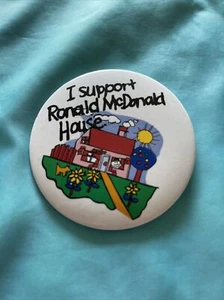 McDonald Pin Back Button MD1-31 - Picture 1 of 3
