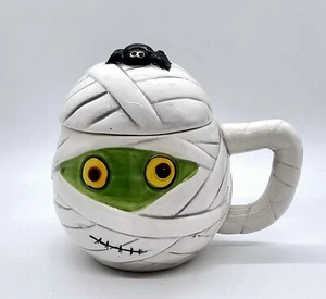 BRAND NEW Mummy & Spider Decorative Lidded Ceramic Halloween Teacup/Mug - Picture 1 of 5