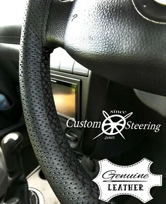 ПОДХОДИТ ДЛЯ VOLVO TRUCK VNL 630 ЧЕРНЫЙ ПЕРФОРИРОВАННЫЙ КОЖАНЫЙ ЧЕХОЛ НА РУЛЬ 2000-2018 - Изображение 1 из 4