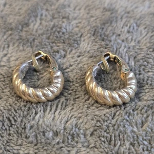 Avon Vintage Gold Creolen Clip/Ohrstecker Retro Mode Schmuck Vintage - Bild 1 von 4